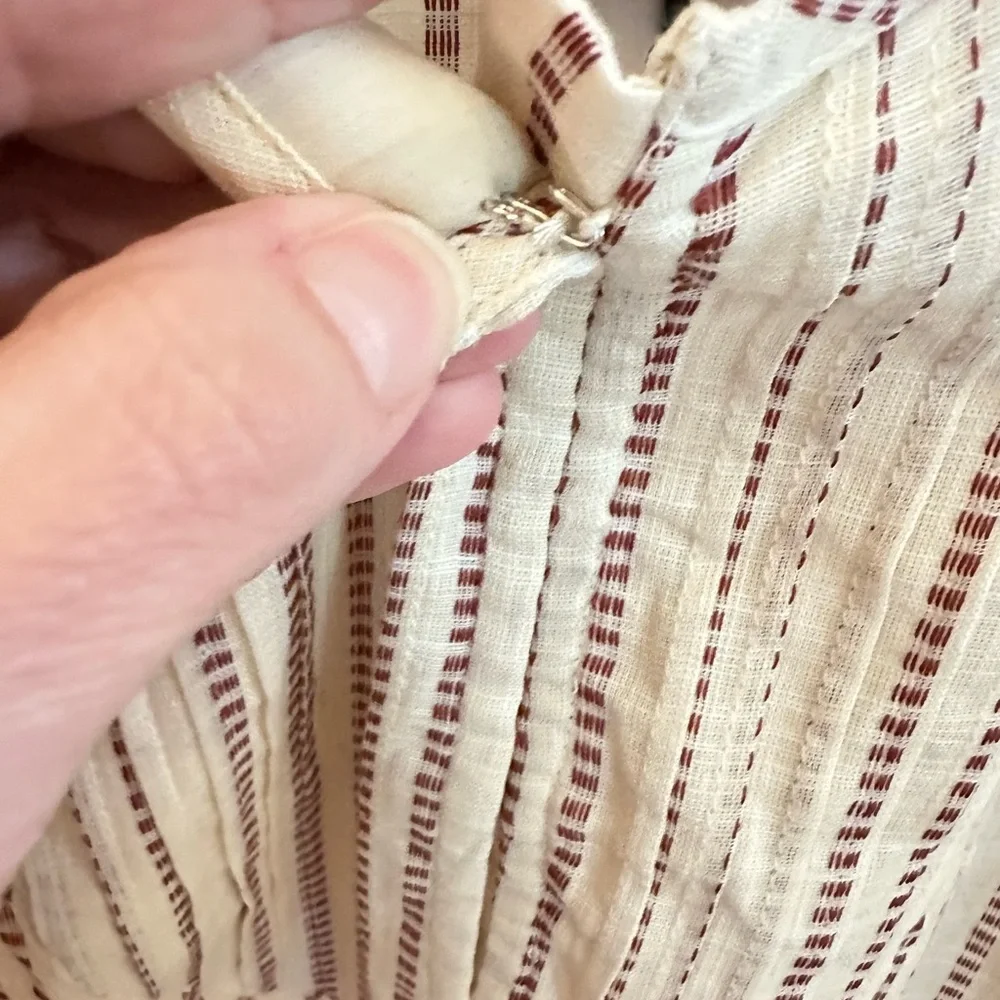 NWT ELIZABETH AND JAMES Pintuck puff sleeve 100% cotton cottagecore gypsy blouse - Picture 5 of 14